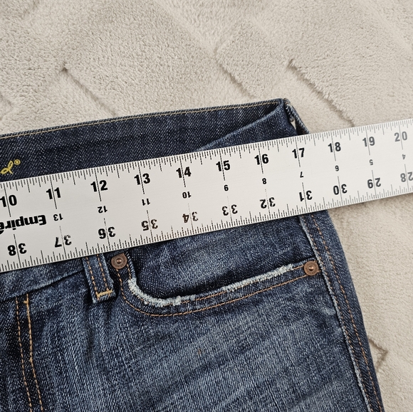 7 For All Mankind A Pocket Boot Cut Jeans Womens 31 Dark Wash Whiskered Cowgirl - Picture 4 of 10